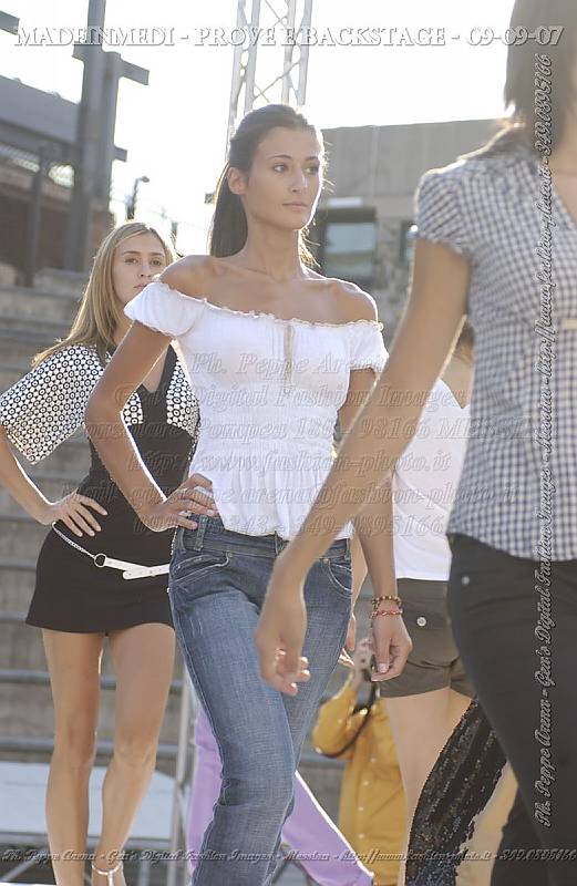 DSC_2003