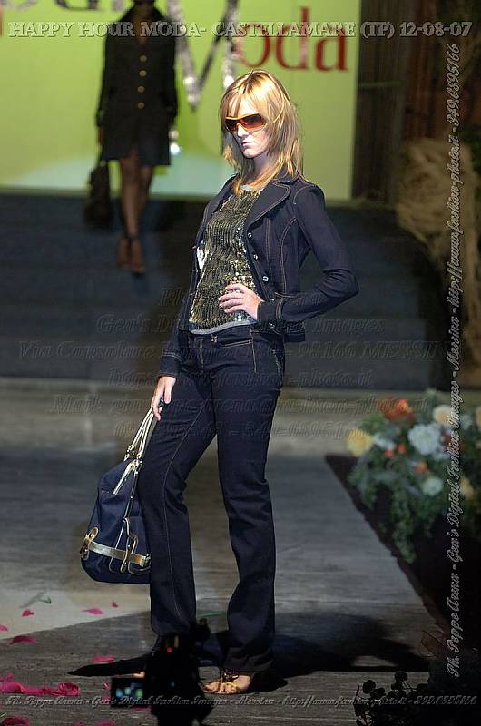 _GEA5588
